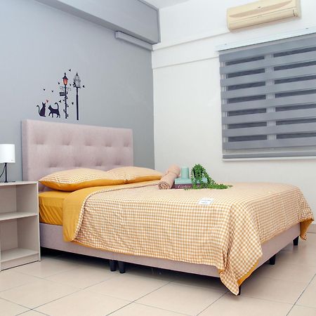 Five H Family Service Apartment 史里肯邦安 外观 照片